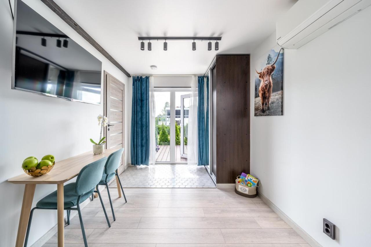 Villa Family Garden House With Free Private Parking & Playground Riga Exterior foto